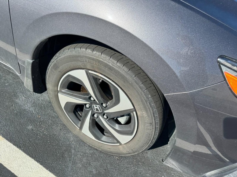 Honda Insight Vehicle Image 05
