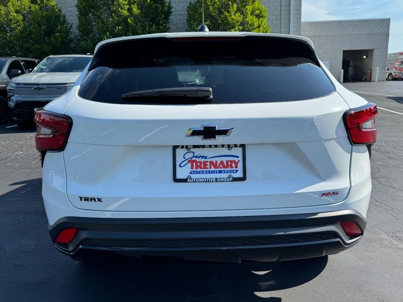 Chevrolet Trax Vehicle Image 04