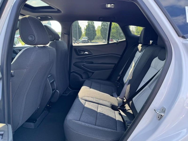 Chevrolet Trax Vehicle Image 07