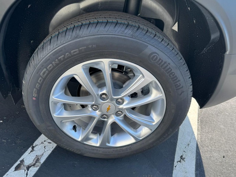 Chevrolet TrailBlazer Vehicle Image 06