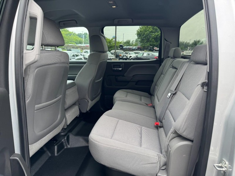 Chevrolet Silverado 1500 Vehicle Image 10