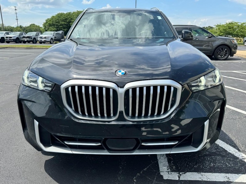 BMW X5 Vehicle Image 09