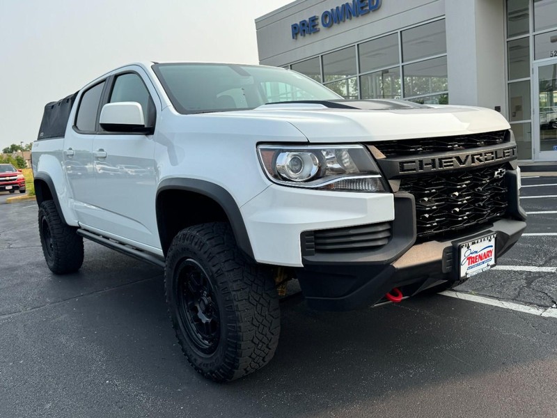 Chevrolet Colorado Vehicle Image 02