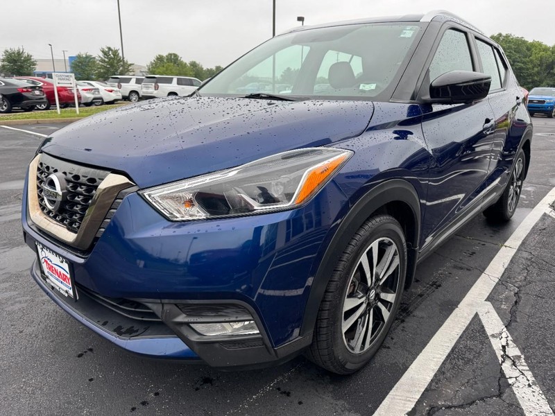 Nissan Kicks Vehicle Image 08