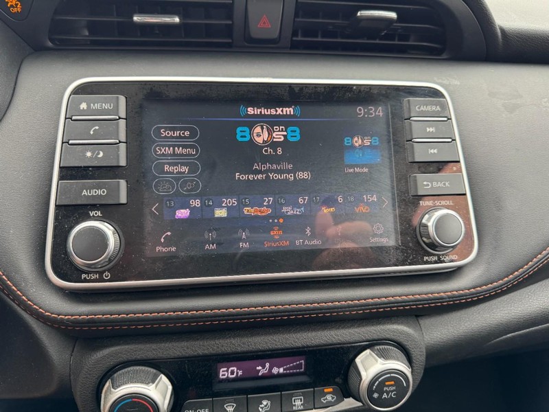 Nissan Kicks Vehicle Image 19