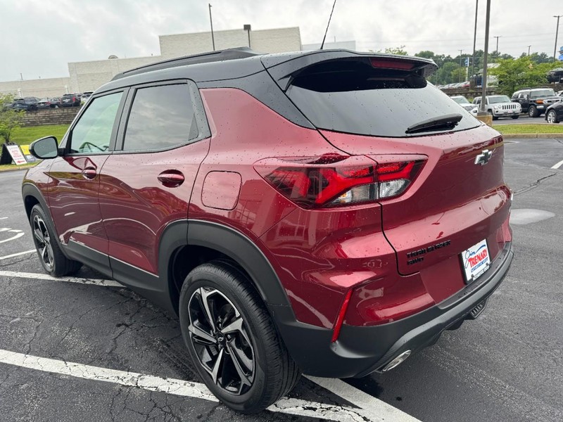 Chevrolet TrailBlazer Vehicle Image 05