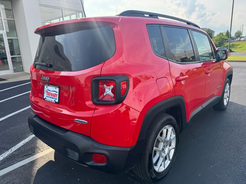 Jeep Renegade Vehicle Image 03