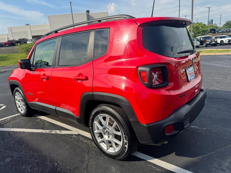 Jeep Renegade Vehicle Image 05
