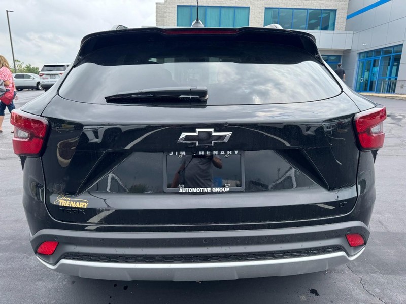 Chevrolet Trax Vehicle Image 04