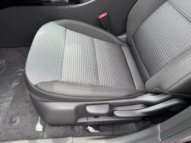 Chevrolet Trax Vehicle Image 09