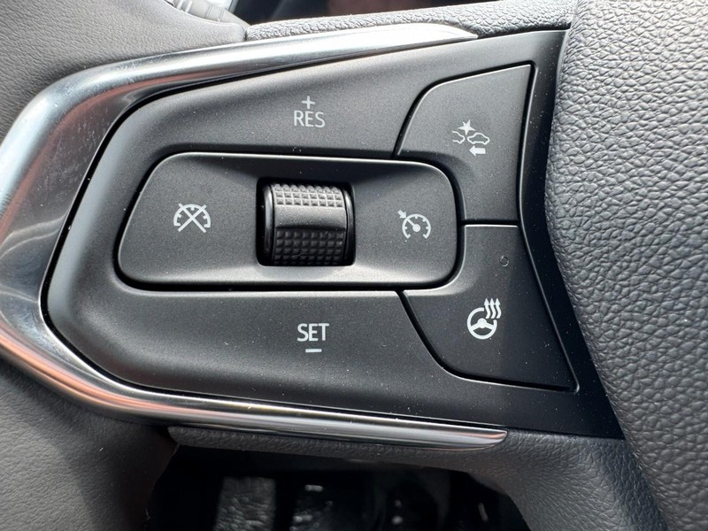 Chevrolet Trax Vehicle Image 11