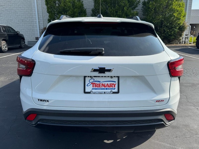Chevrolet Trax Vehicle Image 04