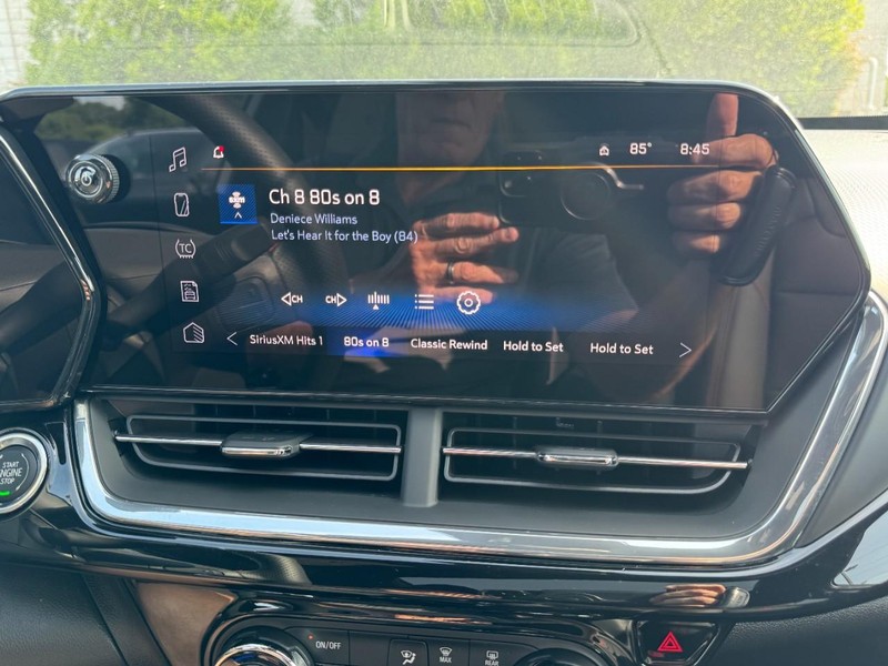 Chevrolet Trax Vehicle Image 15