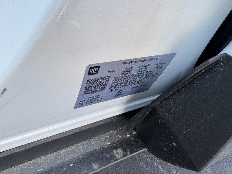 Chevrolet Trax Vehicle Image 18