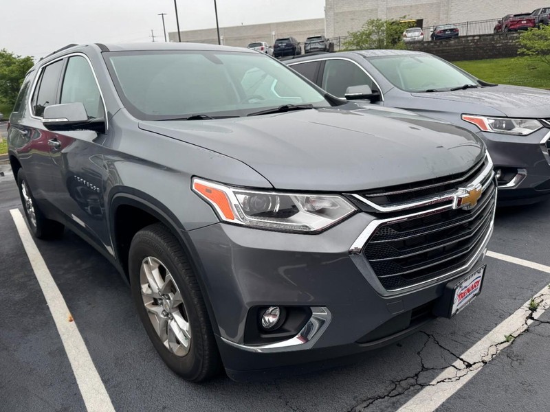 Chevrolet Traverse Vehicle Image 03