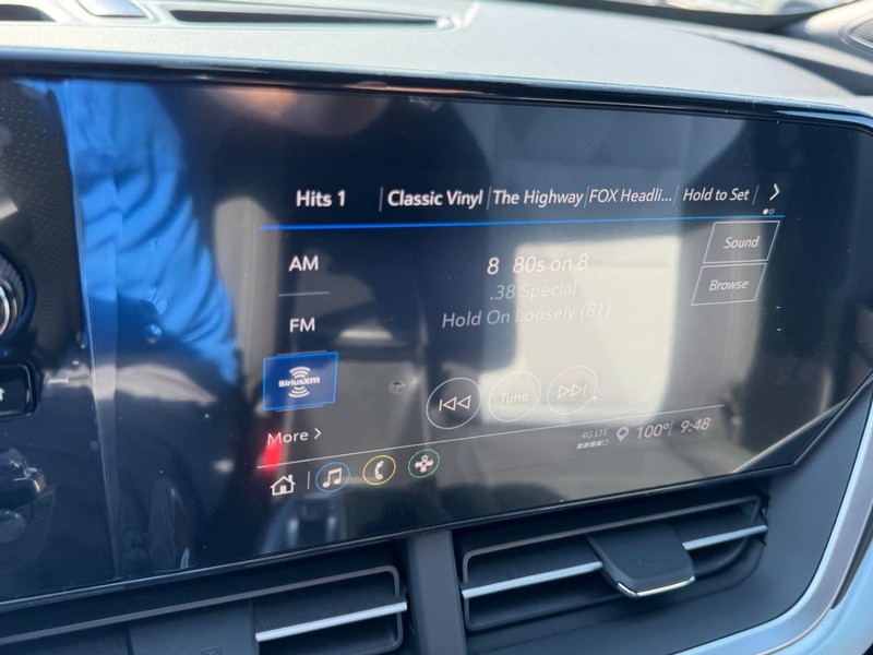Chevrolet Trax Vehicle Image 14