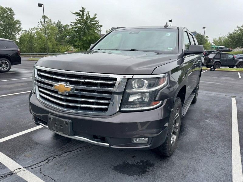 Chevrolet Tahoe Vehicle Image 02