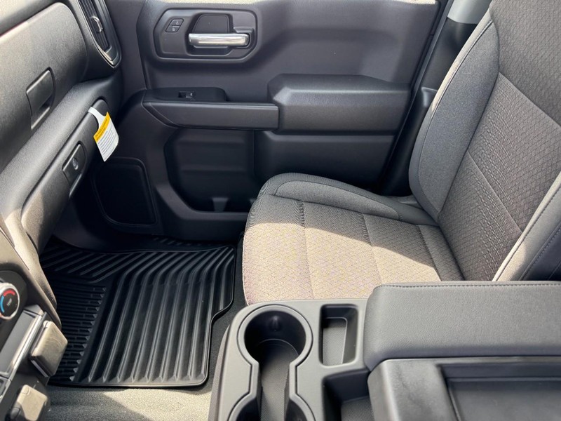 Chevrolet Silverado 1500 Vehicle Image 10