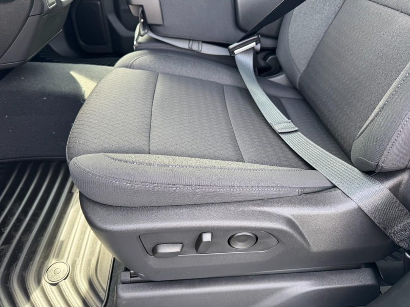 Chevrolet Silverado 1500 Vehicle Image 11