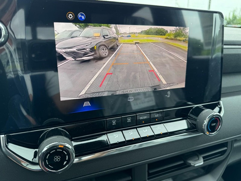 Chevrolet Colorado Vehicle Image 15