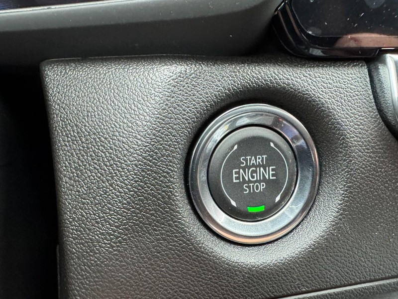 Chevrolet Colorado Vehicle Image 16