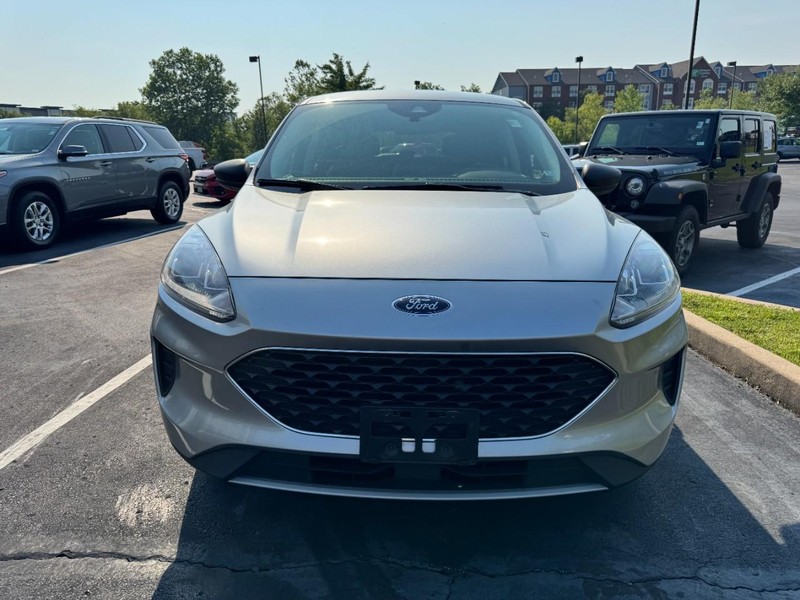 Ford Escape Vehicle Image 02