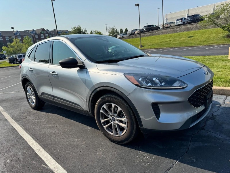 Ford Escape Vehicle Image 03