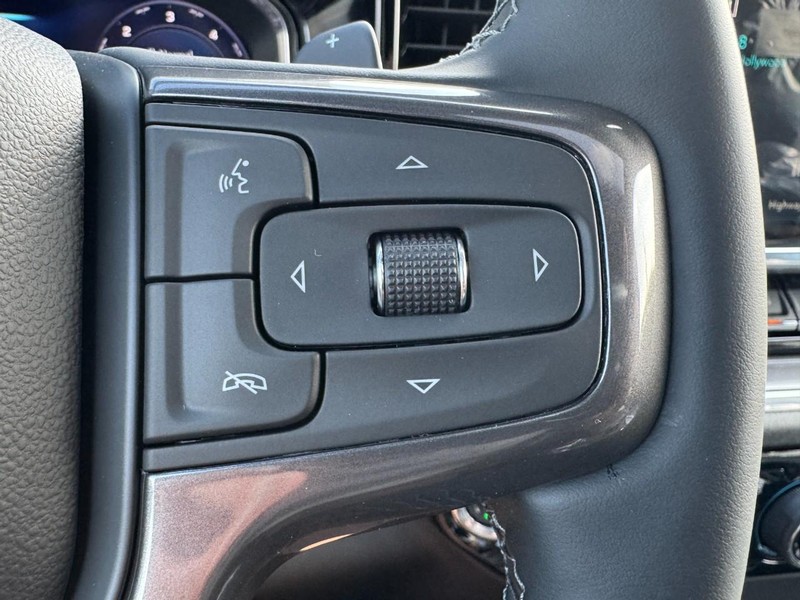 Chevrolet Silverado 1500 Vehicle Image 13
