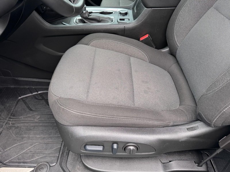 Chevrolet Traverse Vehicle Image 15