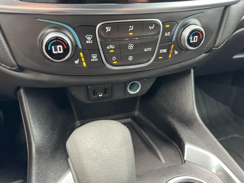 Chevrolet Traverse Vehicle Image 19