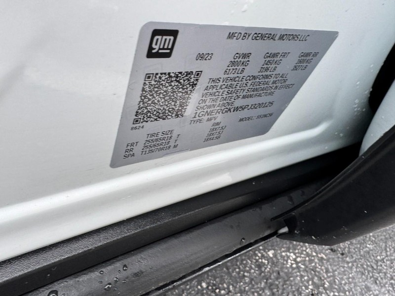 Chevrolet Traverse Vehicle Image 24