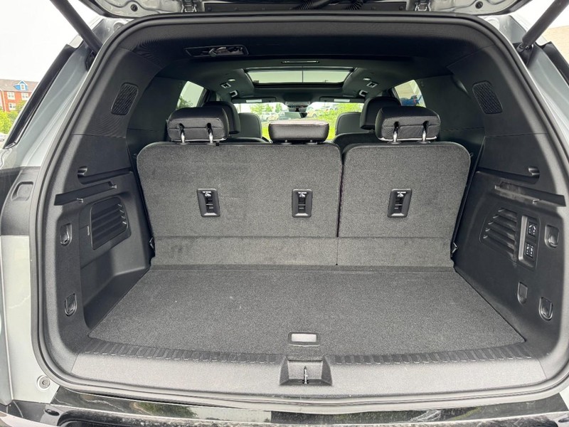 Chevrolet Traverse Vehicle Image 06