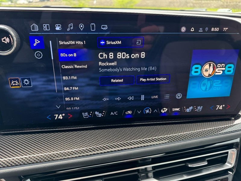 Chevrolet Traverse Vehicle Image 21