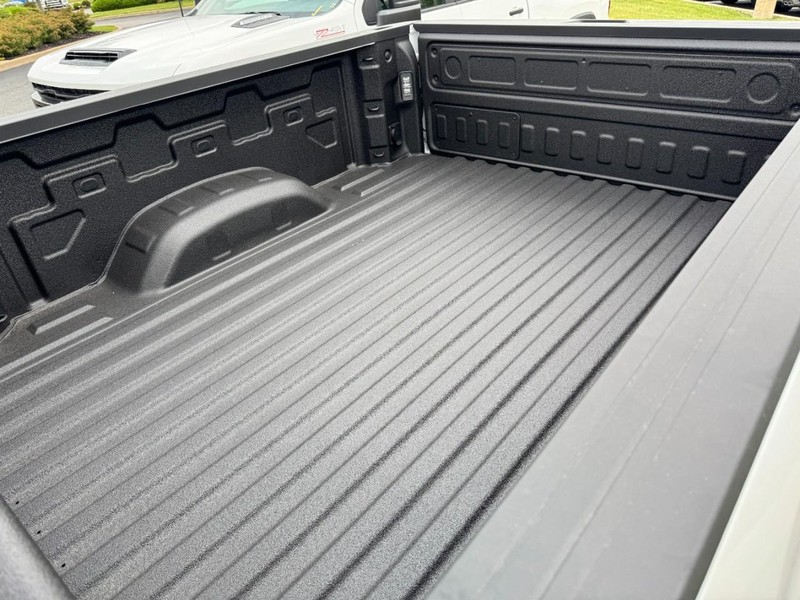 Chevrolet Silverado 3500HD Vehicle Image 07
