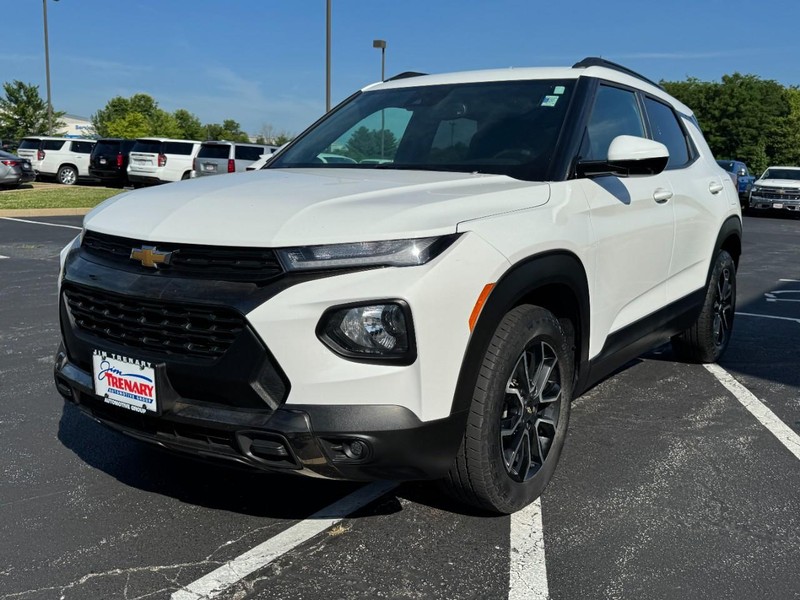 Chevrolet TrailBlazer Vehicle Image 08