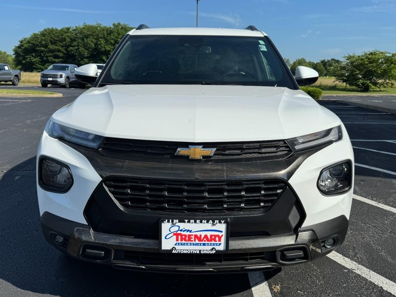 Chevrolet TrailBlazer Vehicle Image 09