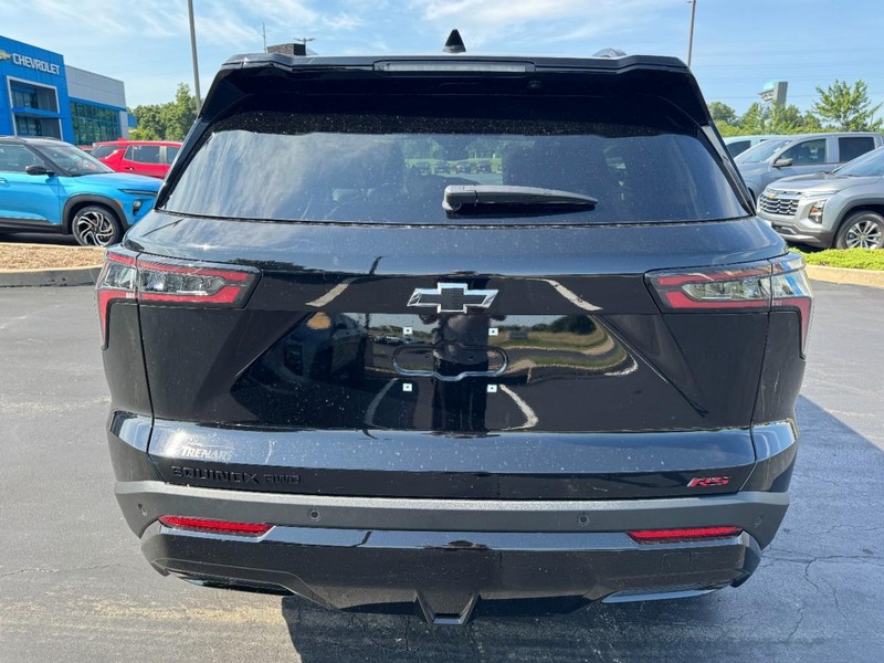 Chevrolet Equinox Vehicle Image 04