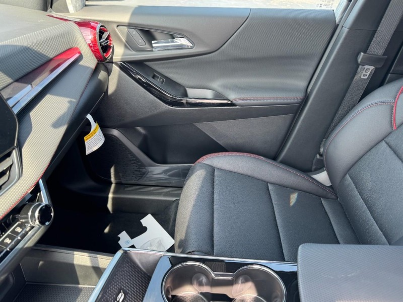 Chevrolet Equinox Vehicle Image 08