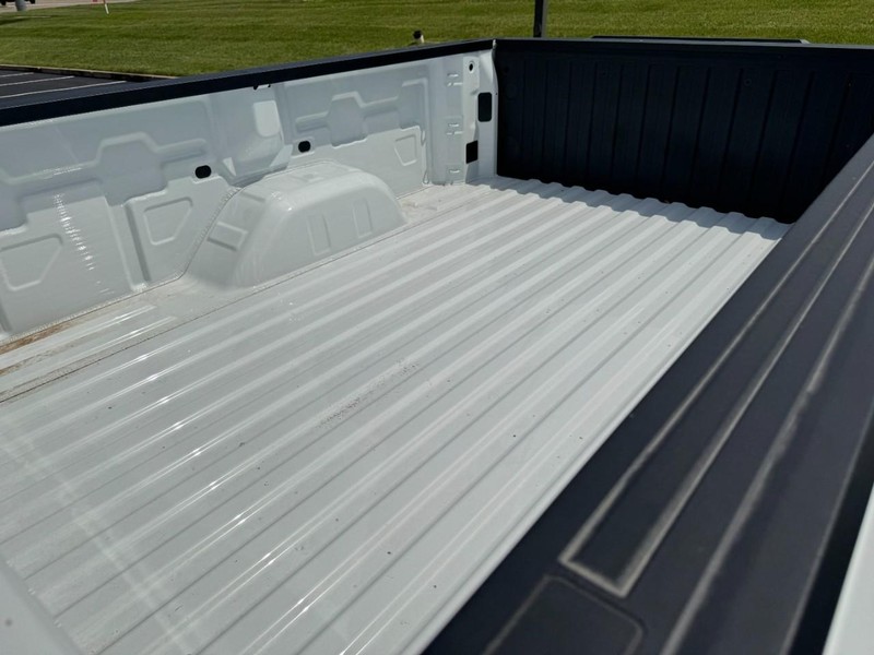 Chevrolet Silverado 1500 Vehicle Image 06