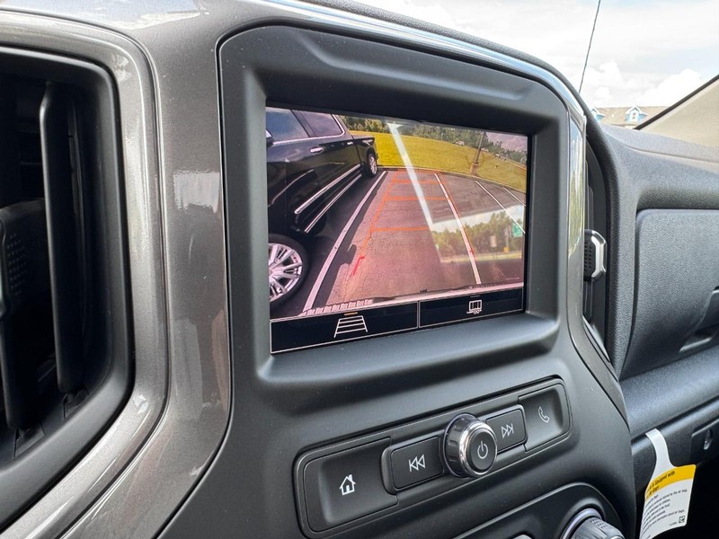Chevrolet Silverado 1500 Vehicle Image 14