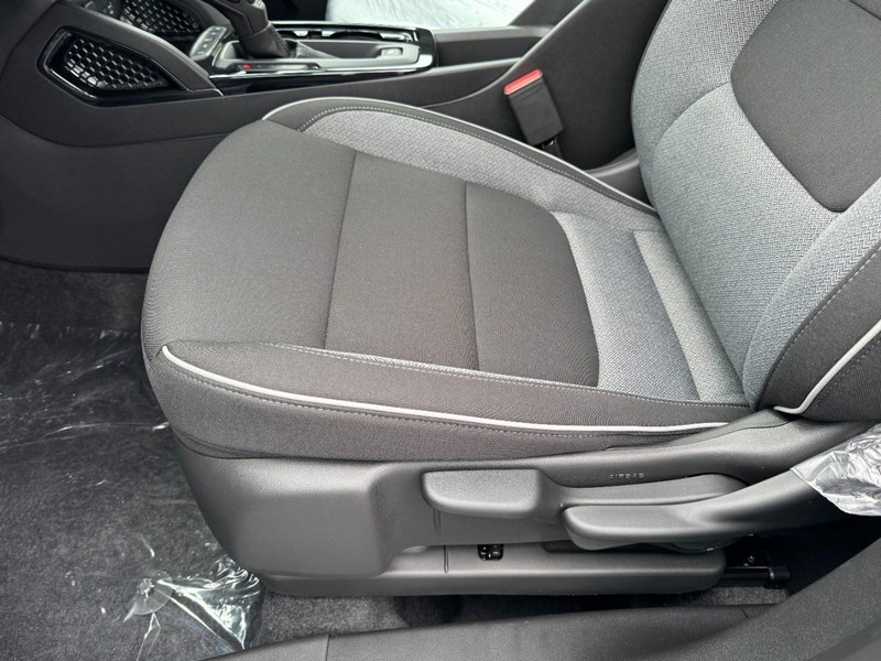 Chevrolet TrailBlazer Vehicle Image 07
