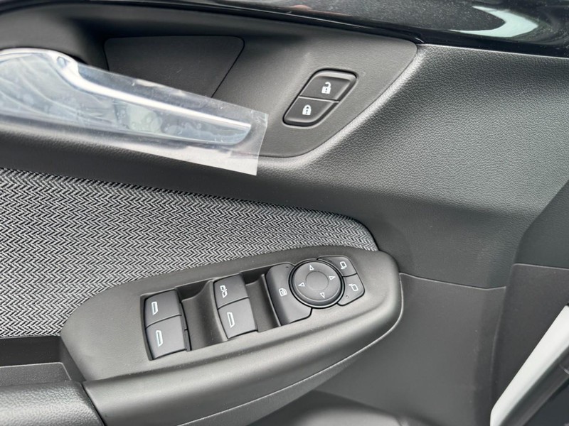 Chevrolet TrailBlazer Vehicle Image 08