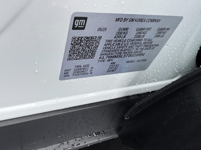 Chevrolet TrailBlazer Vehicle Image 16