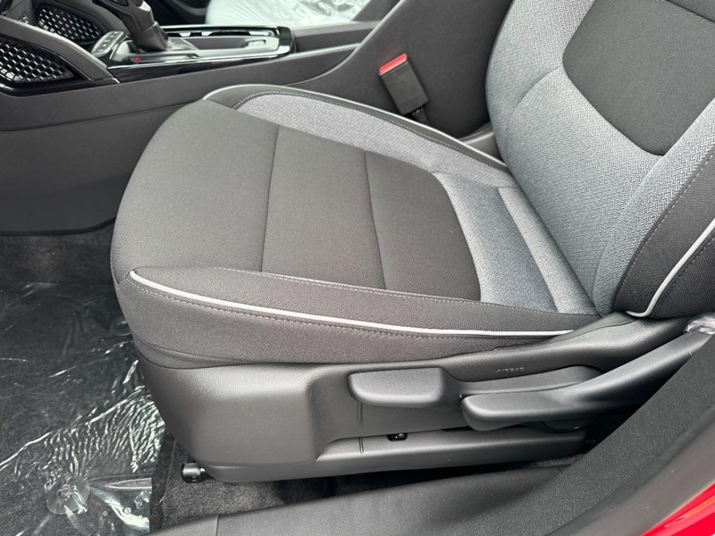 Chevrolet TrailBlazer Vehicle Image 07