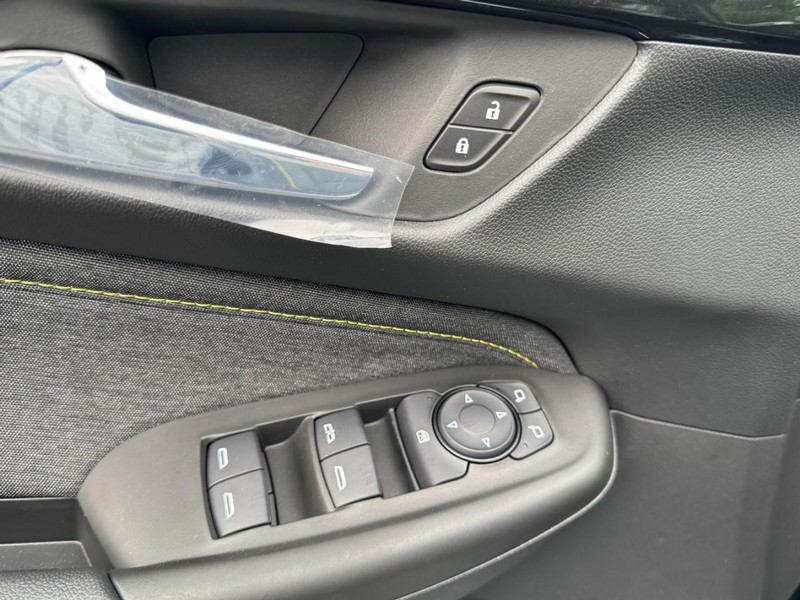 Chevrolet TrailBlazer Vehicle Image 08