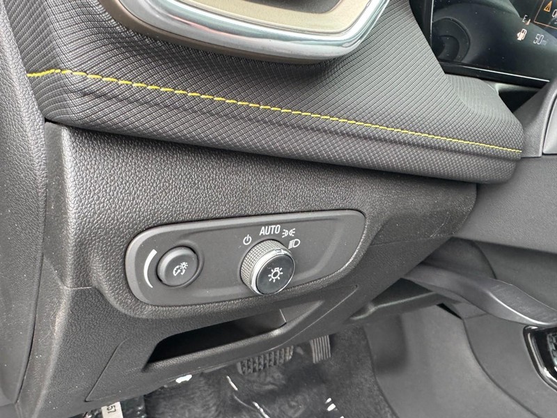 Chevrolet TrailBlazer Vehicle Image 09