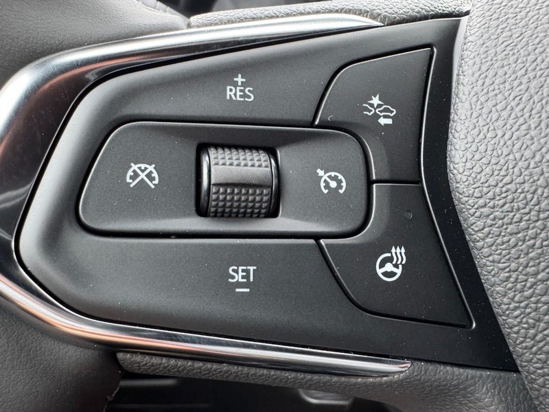 Chevrolet TrailBlazer Vehicle Image 10
