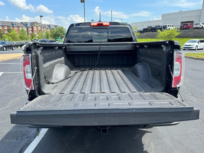 GMC Canyon Vehicle Image 06