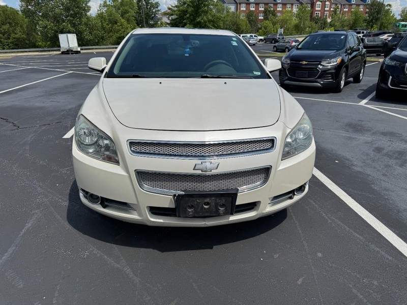 Chevrolet Malibu Vehicle Image 03