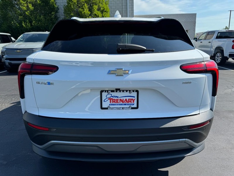 Chevrolet Blazer EV Vehicle Image 04